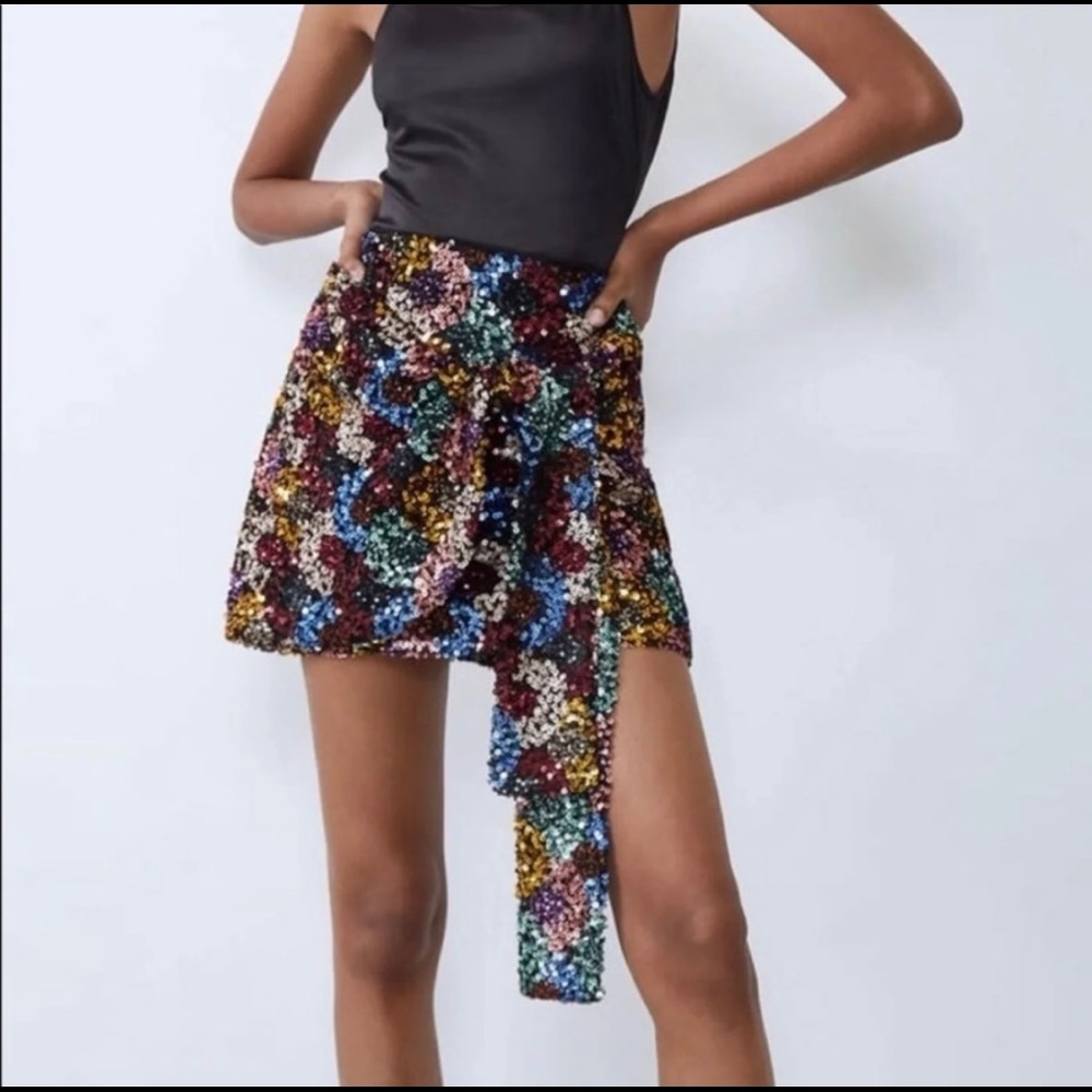 ✨NEW✨ Zara sequin Skirt